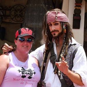 Meet your Posher, Kristen chris